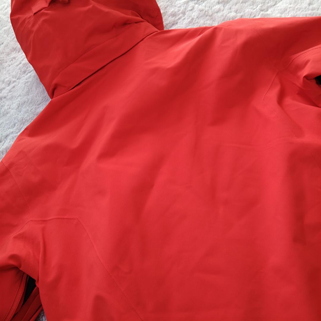 MILLET スキーウェアＭ　ストラットンＪＫ　断熱材　ポケット充実　デカロゴ