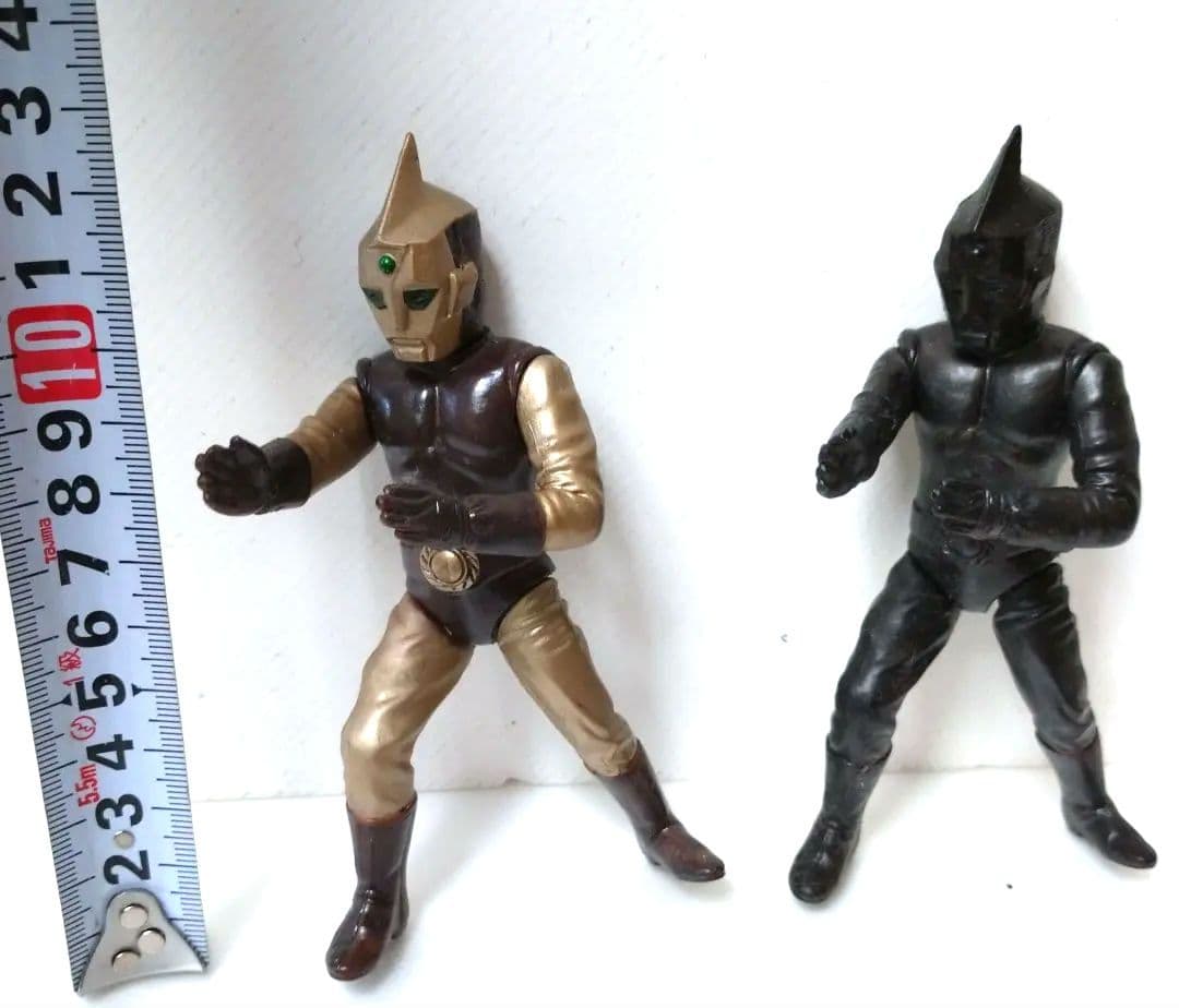 激レア美品　マグマ大使、超人ヒーロー伝説シークレット含14種　重厚大フィギュア