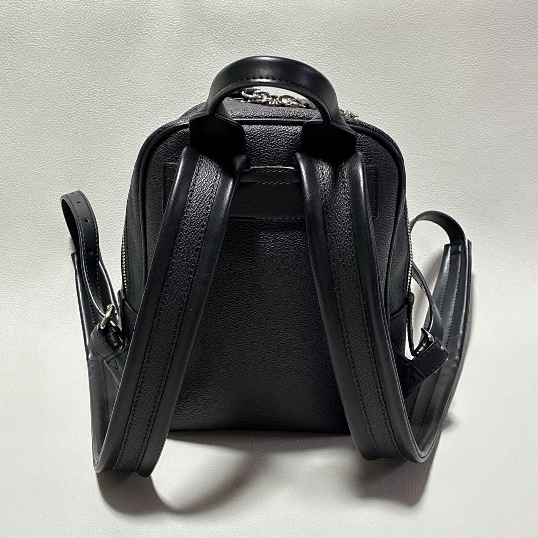 美品 ヴィヴィアンウエストウッド シルバーオーブ レザー リュック バックパック