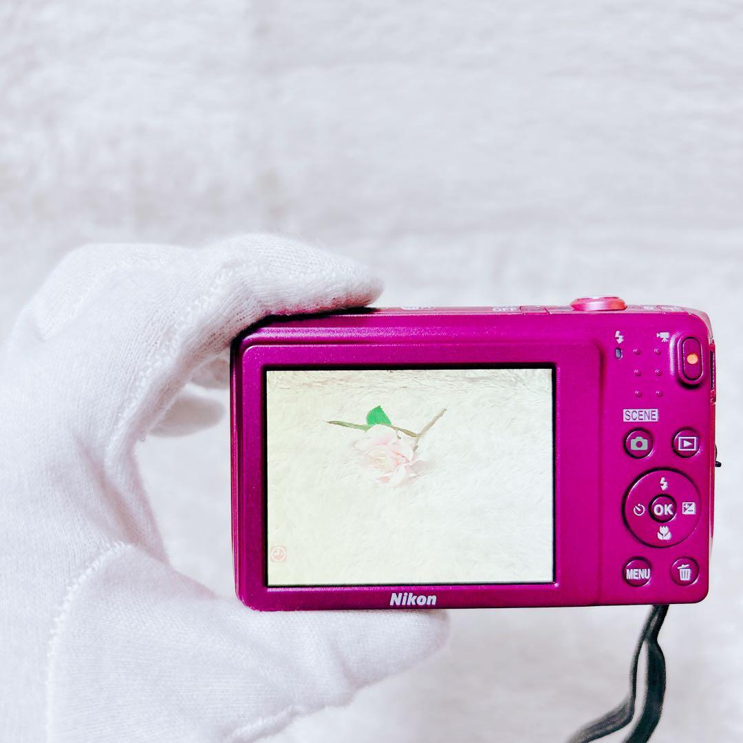 【美品】Nikon COOLPIX S3700 ニコン デジカメ　Wi-Fi