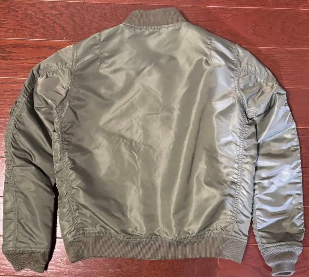 Momo AVIREX MA-1 カーキ色 S