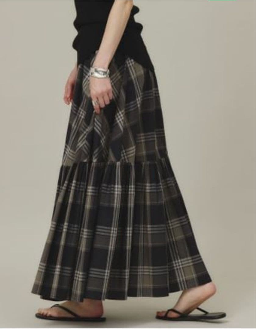 ＊新品未使用　カレンソロジー　 チェックティアードスカート　 グレー　38サイズ