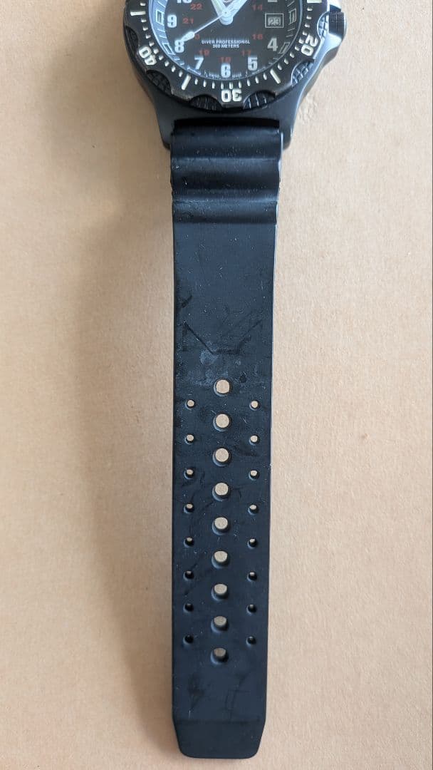 LUMINOX ルミノックス ダイバーズ 200m クォーツ 黒文字盤 ※現状品