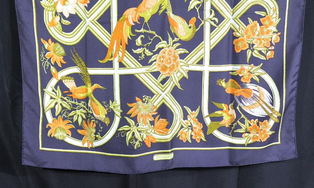 HERMES エルメス　大判スカーフ　カレ90　 D415