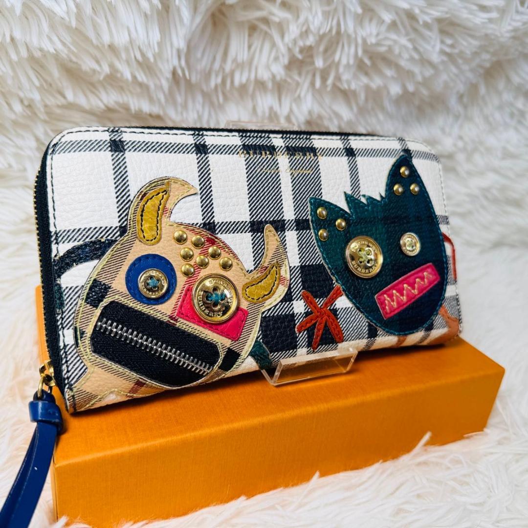 【希少品！】バーバリー 長財布 ラウンドファスナー クリーチャー パッチワーク