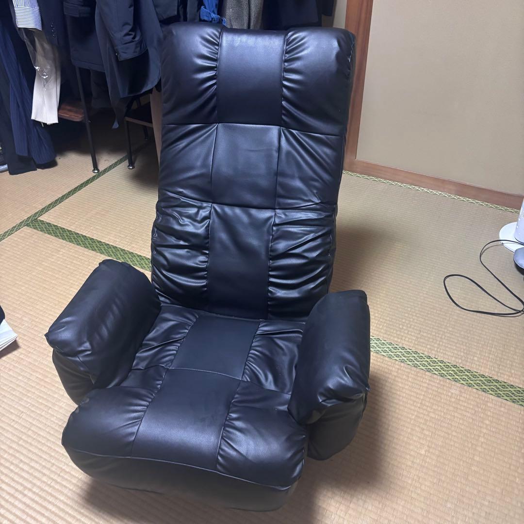 ニトリ 肘つき回転座椅子ジャック ブラック - メルカリ