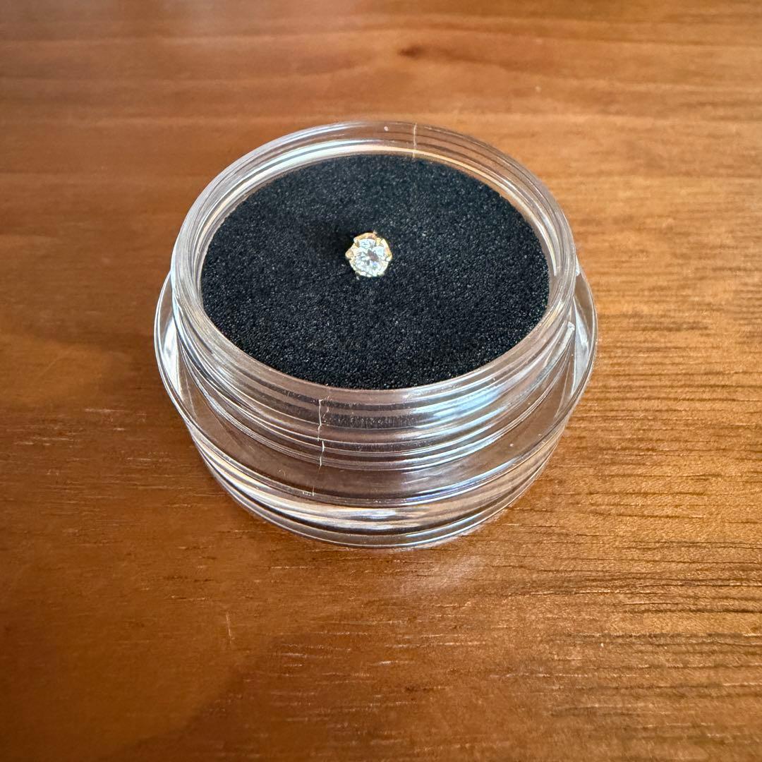 ピコレPICOLLET K18ダイヤモンドピアス