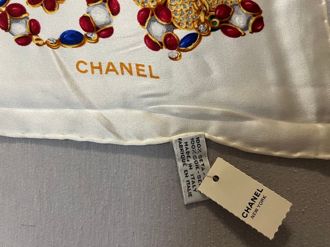 ヴィンテージ CHANEL 花柄 シルクスカーフ