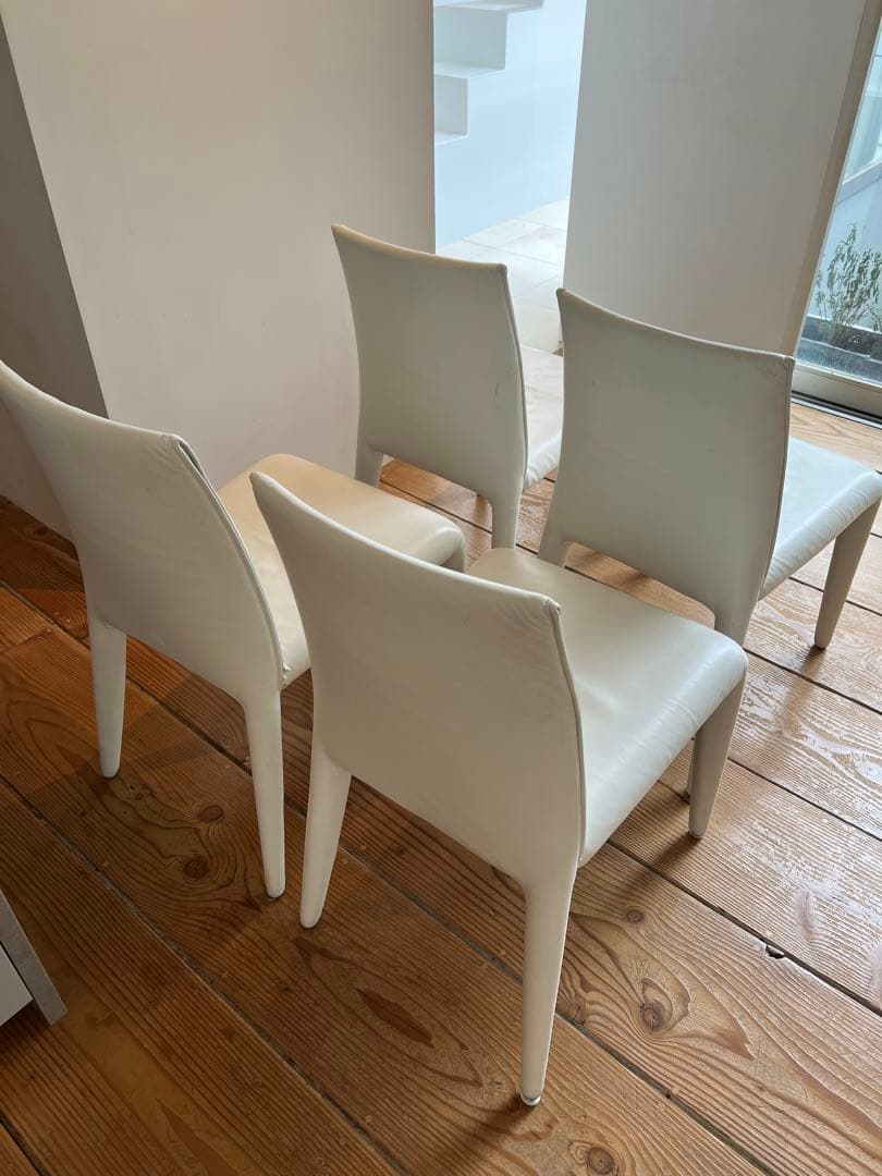 B&B Italia Vol au Vent 革張りダイニングチェア 4脚セット