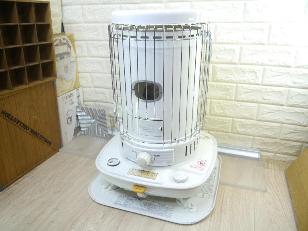 送料込❤2014年○ホワイト コロナ 石油ストーブ 安全ガード付