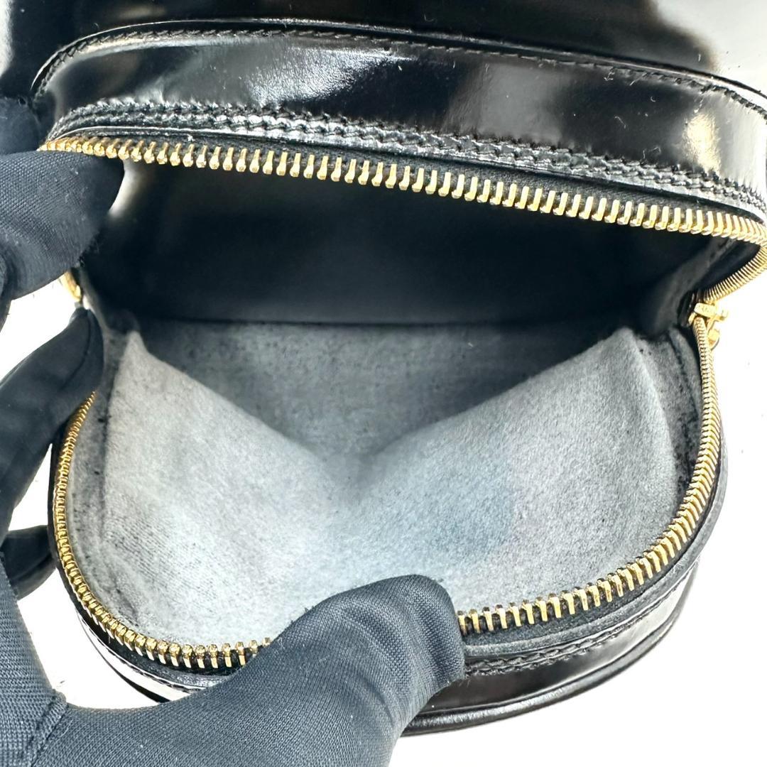 GUCCI グッチ ショルダーバッグ ボディバッグ レザー ブラック バンブー