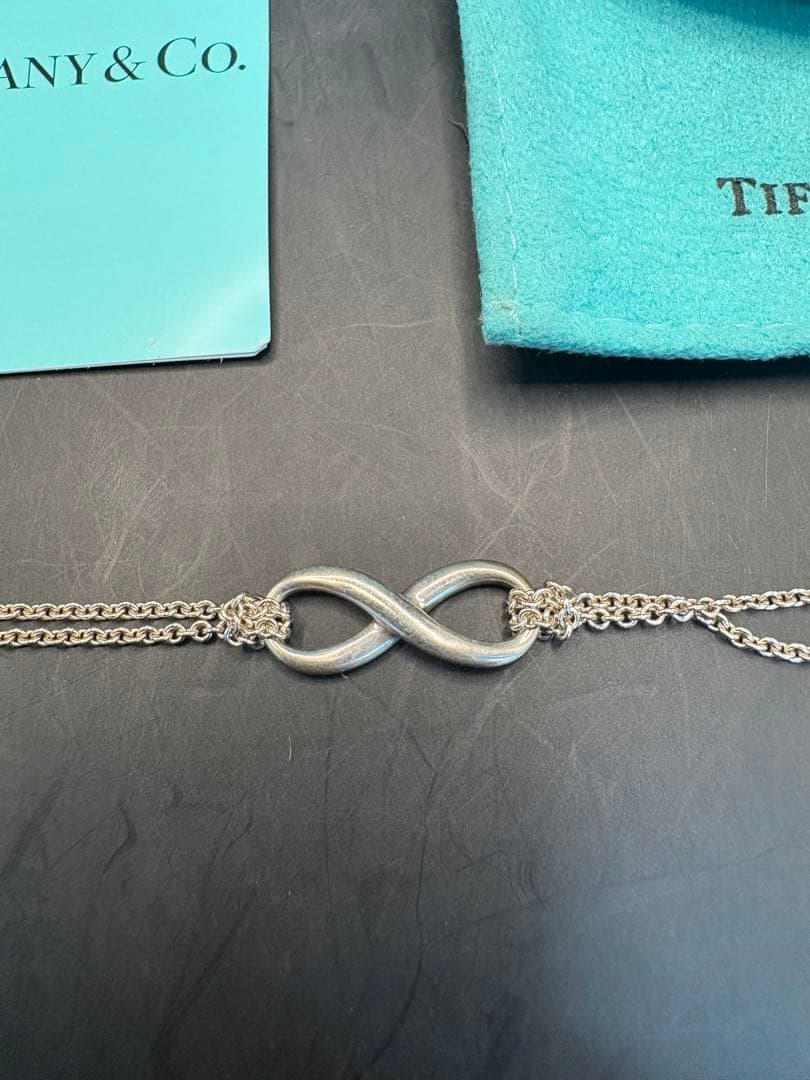 Tiffany & Co. 無限大モチーフ ブレスレット