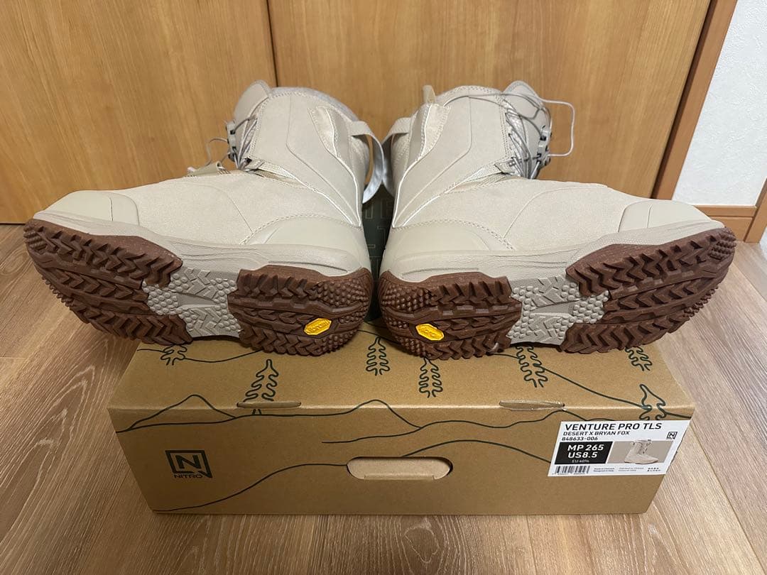 スノーボード 24-25 NITRO VENTURE PRO TLS 26.5cm