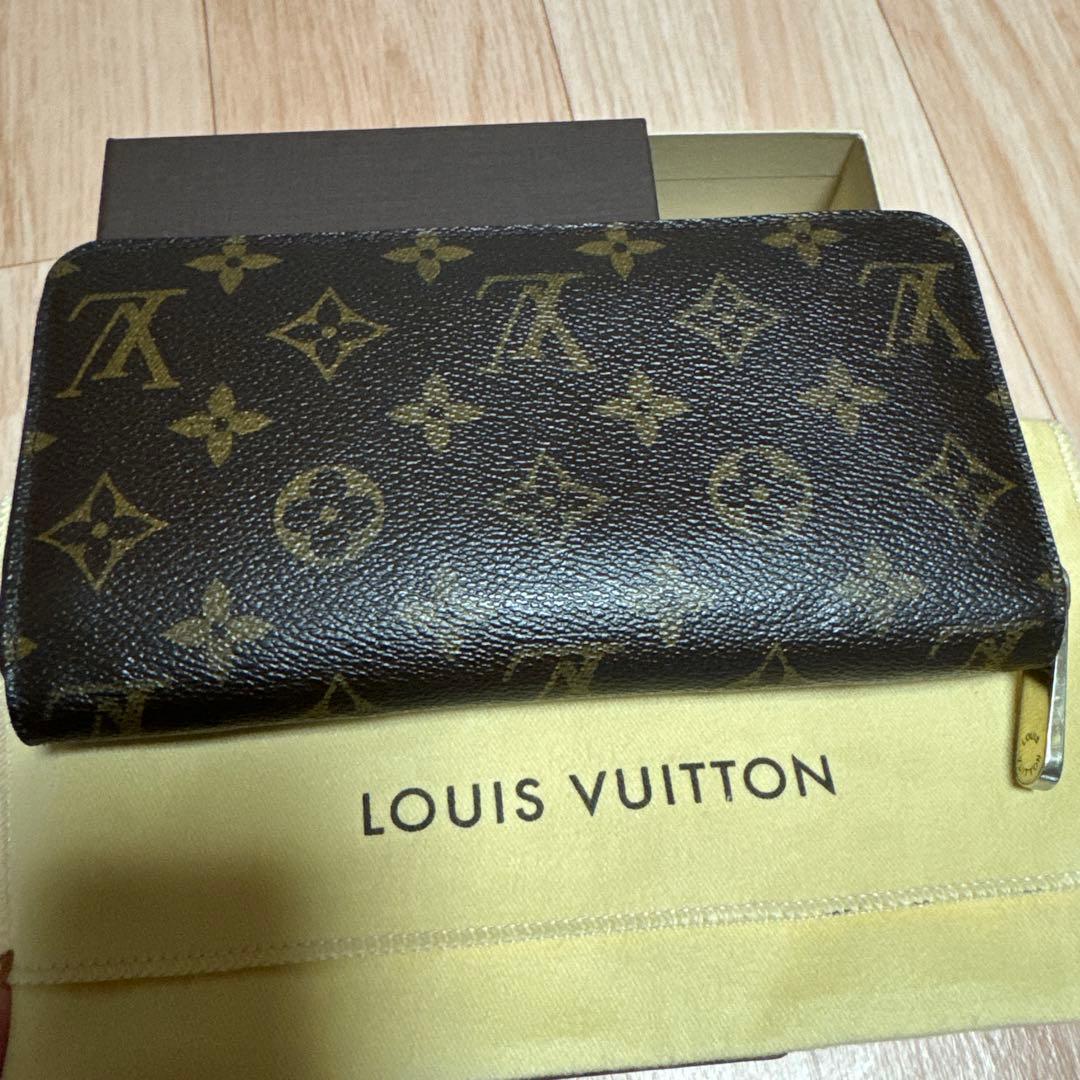 【かつ】LOUIS VUITTON 長財布　【極美品】