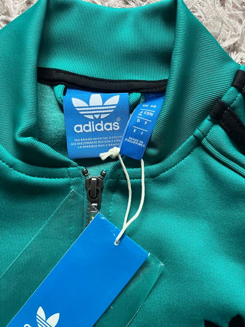 アディダス オリジナルス トラックジャケット セットアップ 松村北斗