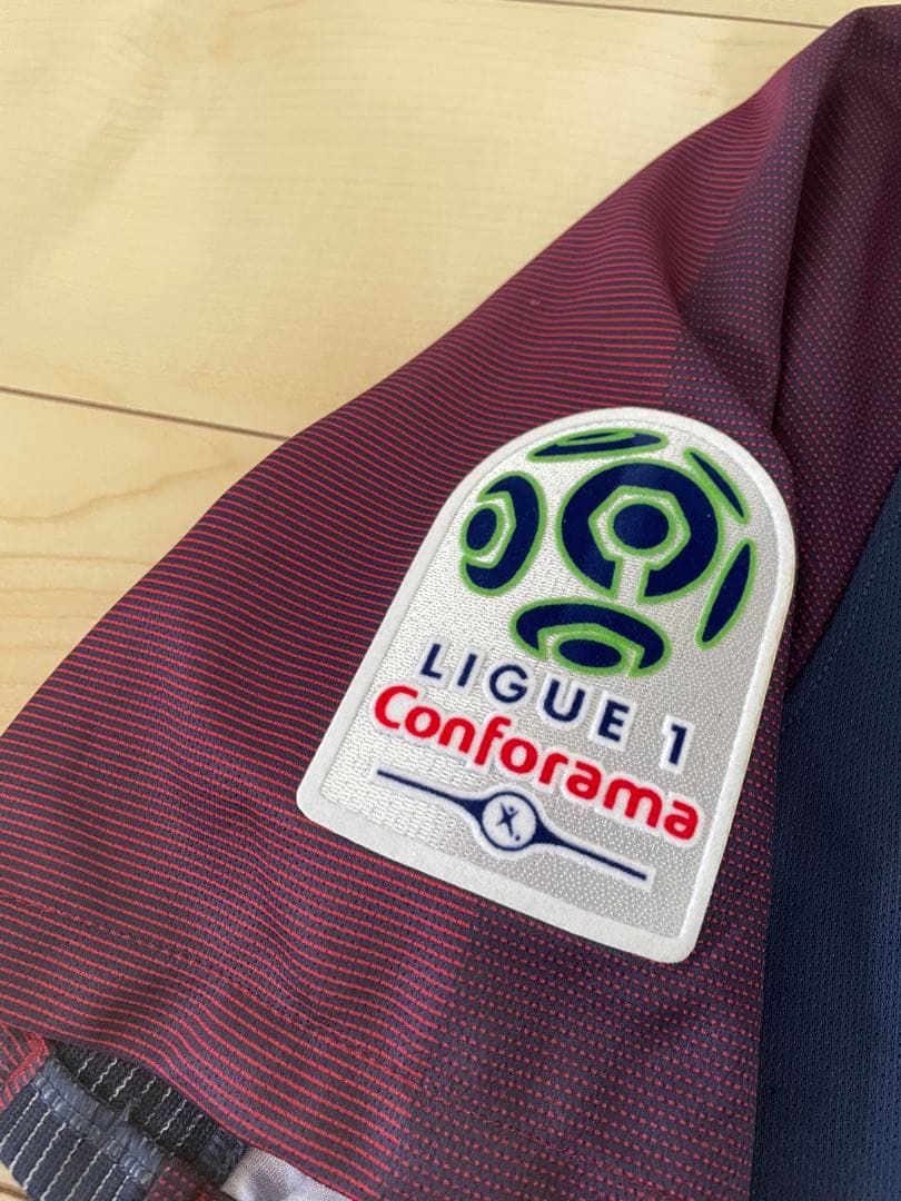フランスサッカーリーグアンナイキ17パリPSGムバッペ選手18ホーム