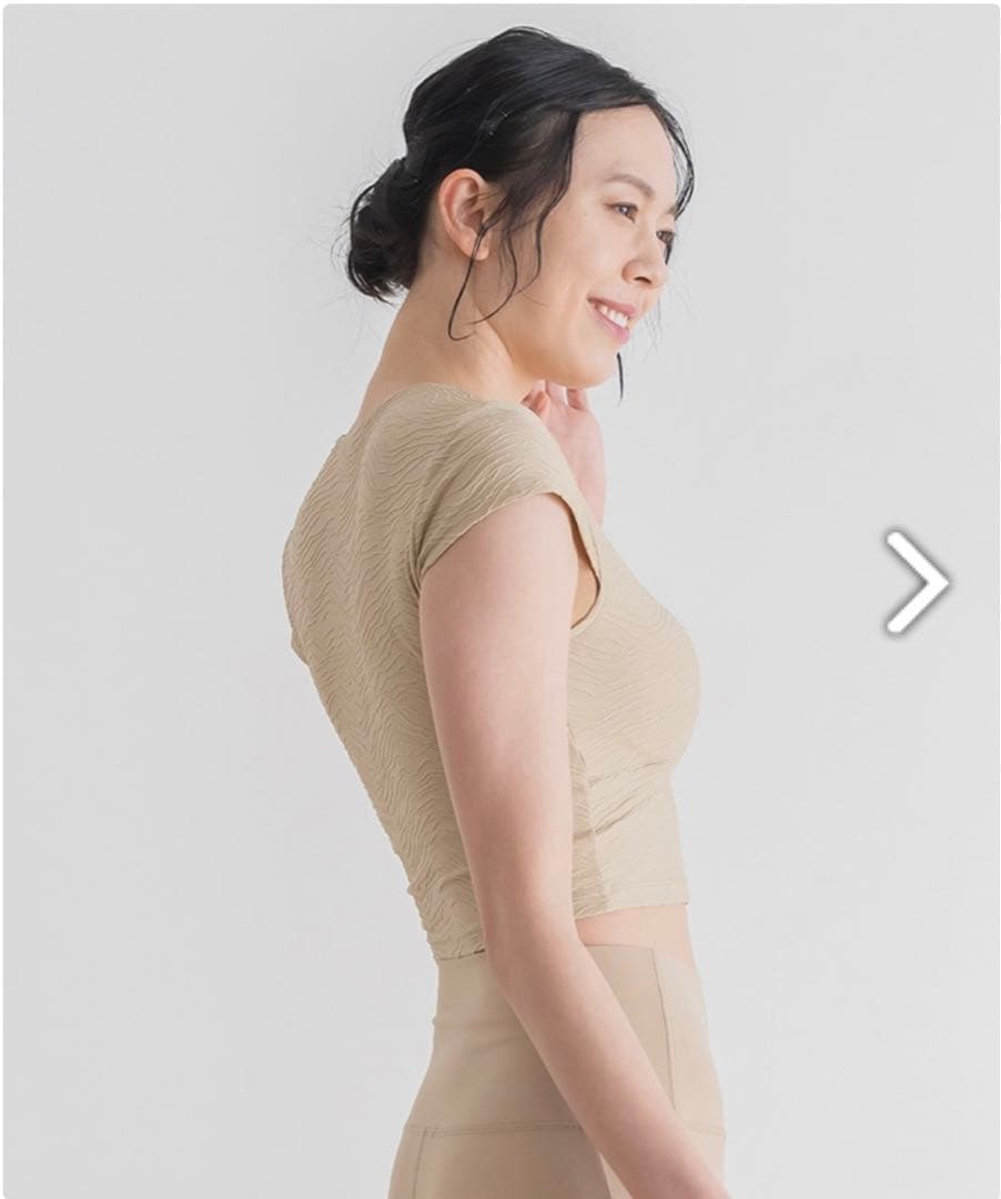 お値下げ！ SUKALA 新品未使用 キャップスリーブトップス S - メルカリ