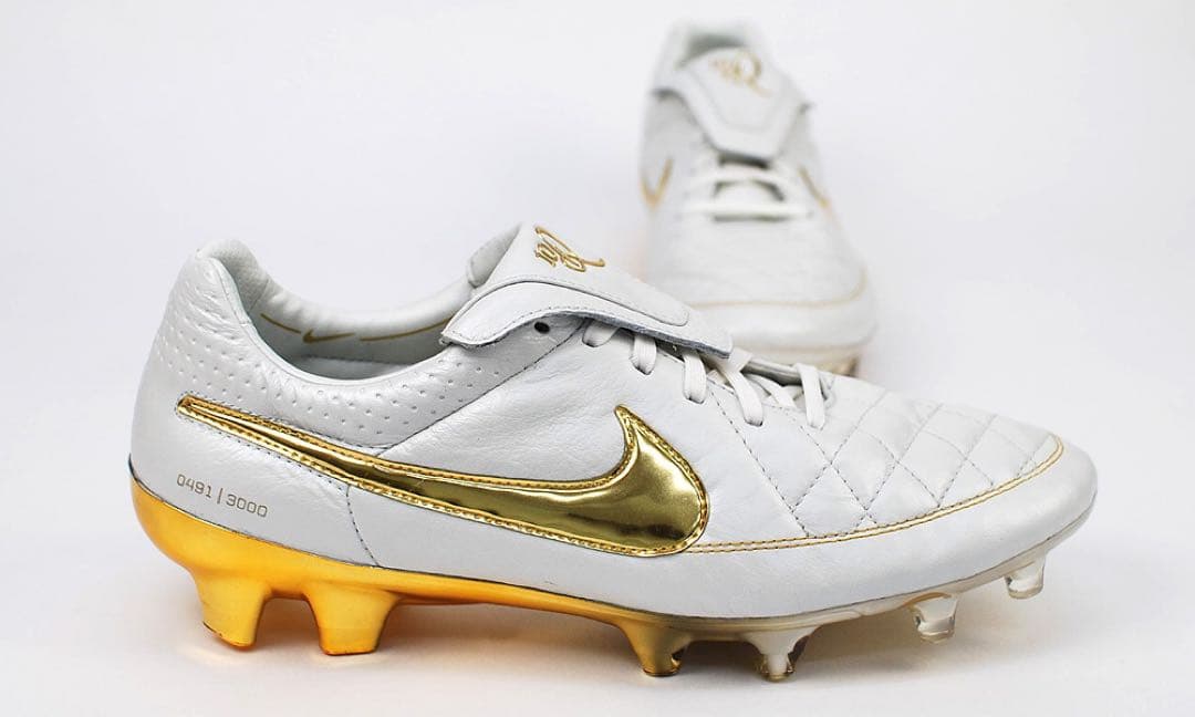 Nike Tiempo Legend Touch of Gold 28cm - メルカリ