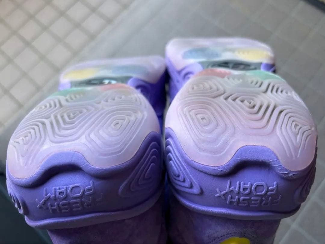 ニューバランス　バッシュ　29センチ