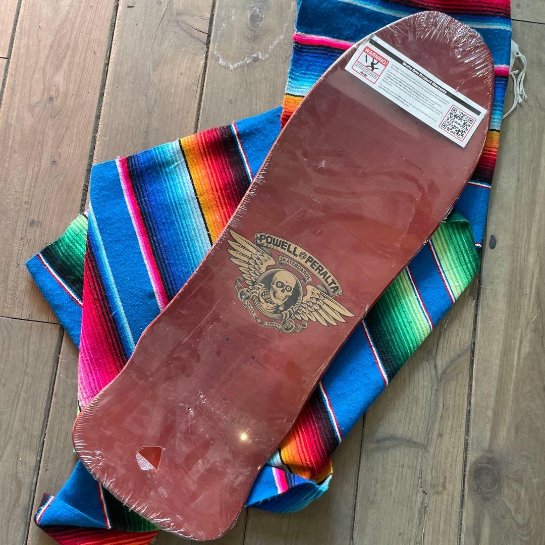 PowellPelaltaパウエルスカルスケボーデッキ9.75インチ
