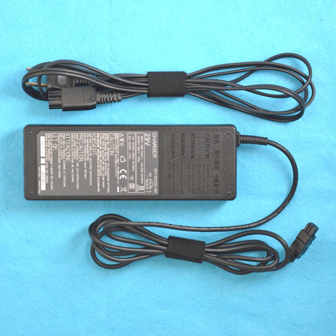 電動アシスト自転車用サンスター技研製バッテリー充電器 - メルカリ