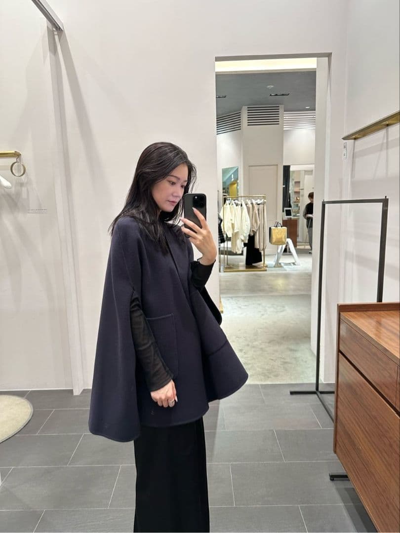 新品 UNITED ARROWS バイカラーリバーケープ ネイビー ブラック