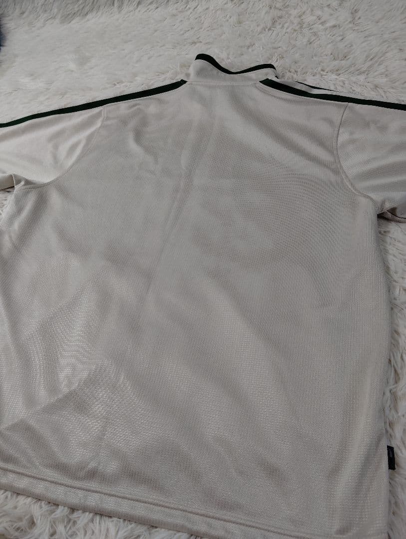 入手困難　adidas ジャージ上下セット 　ベージュ　緑