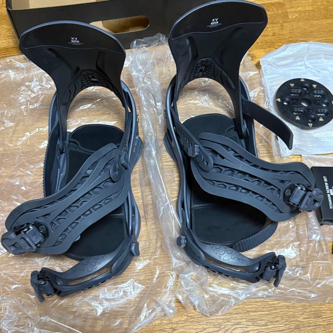 FLUX XV メタリックグレー Mサイズ 未使用