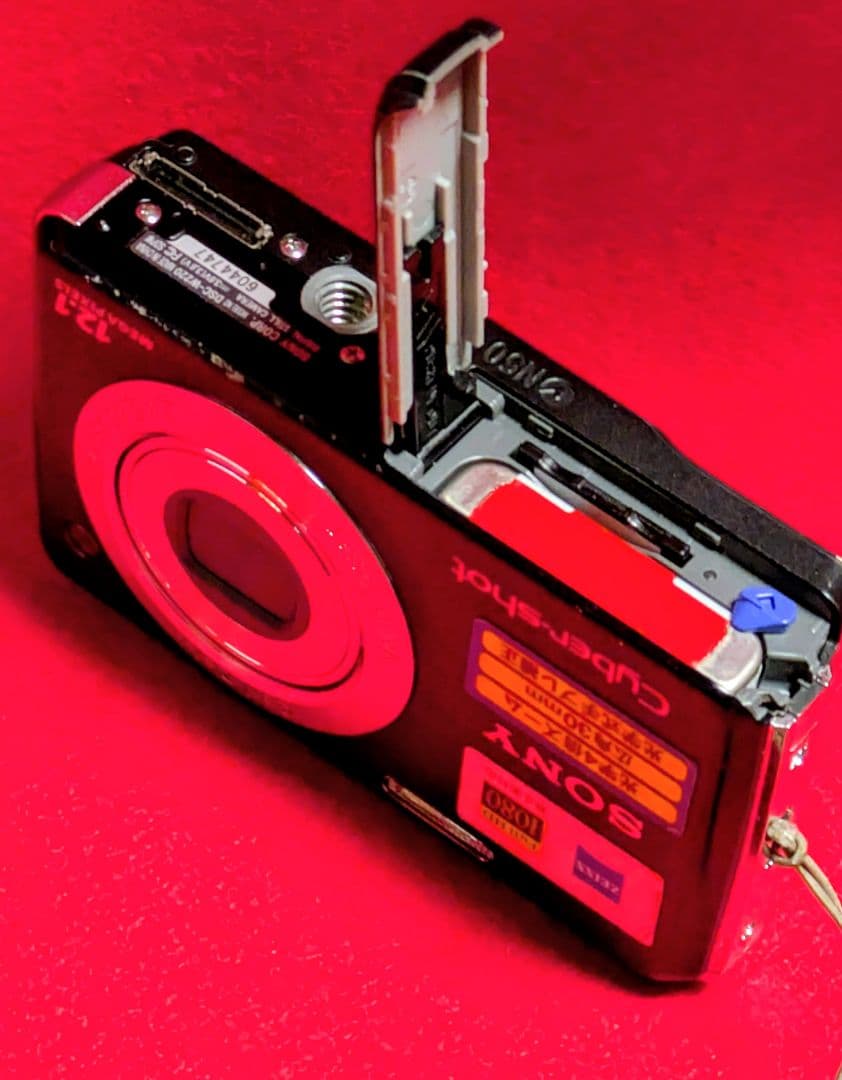 カメラ/ソニー サイバーショットカメラ DSC-W220/デジタルカメラ