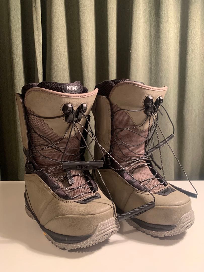 スノーボード NITRO TEAM TLS 23-24 25.5cm