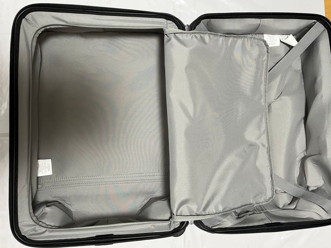 [無印良品] ストッパー付きハードキャリーケース 35 L