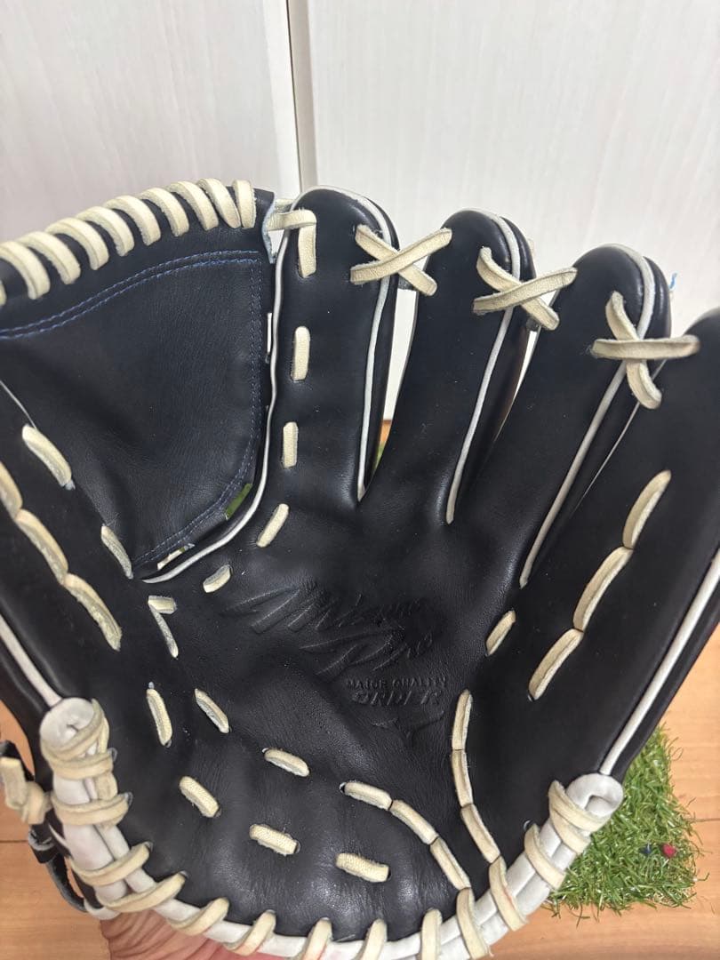 岸モデル ミズノプロ ダイバーシティブルー 投手 ファーストバック