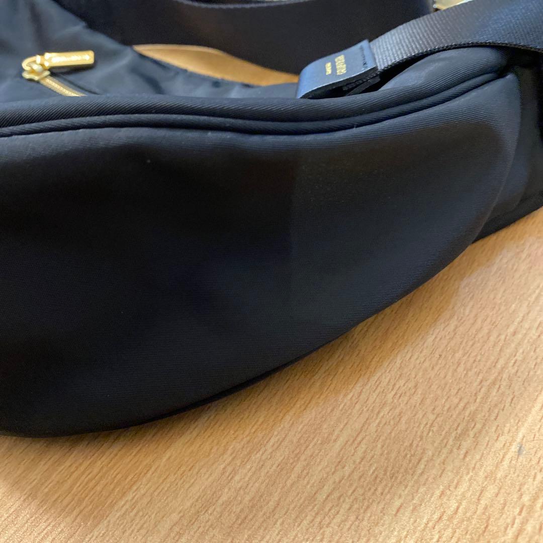 25S/S新作▼ VIOLAd’ORO / BIANCA ナイロンショルダー　黒