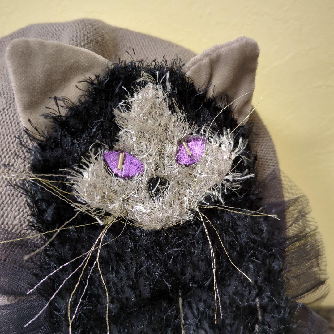 猫モチーフのブラウン帽子
