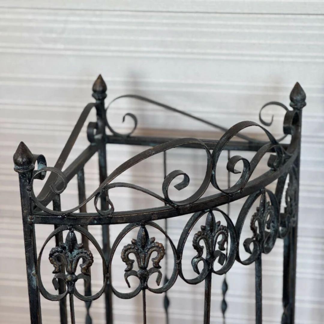 アンティーク調 アイアン傘立て アンブレラスタンド コーナータイプ