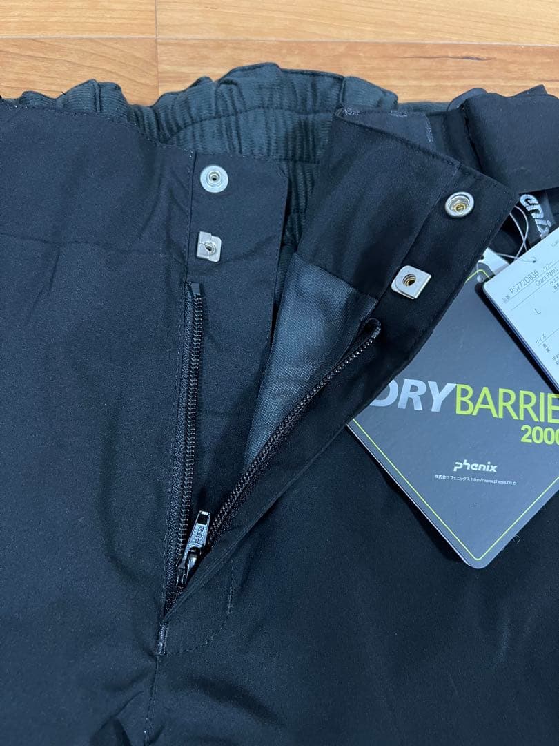 新商品未使用/PHENIX Lサイズ スキー用パンツ ブラック