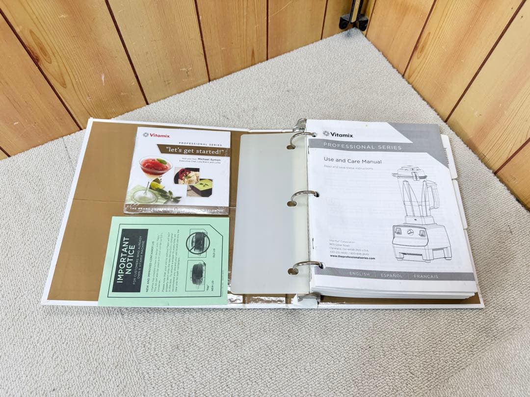 Vitamix バイタミックス ミキサー ブレンダー ブラック VM0103