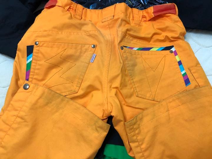 ウェア　スノーボード　スキー　ESTIVO エスティボ