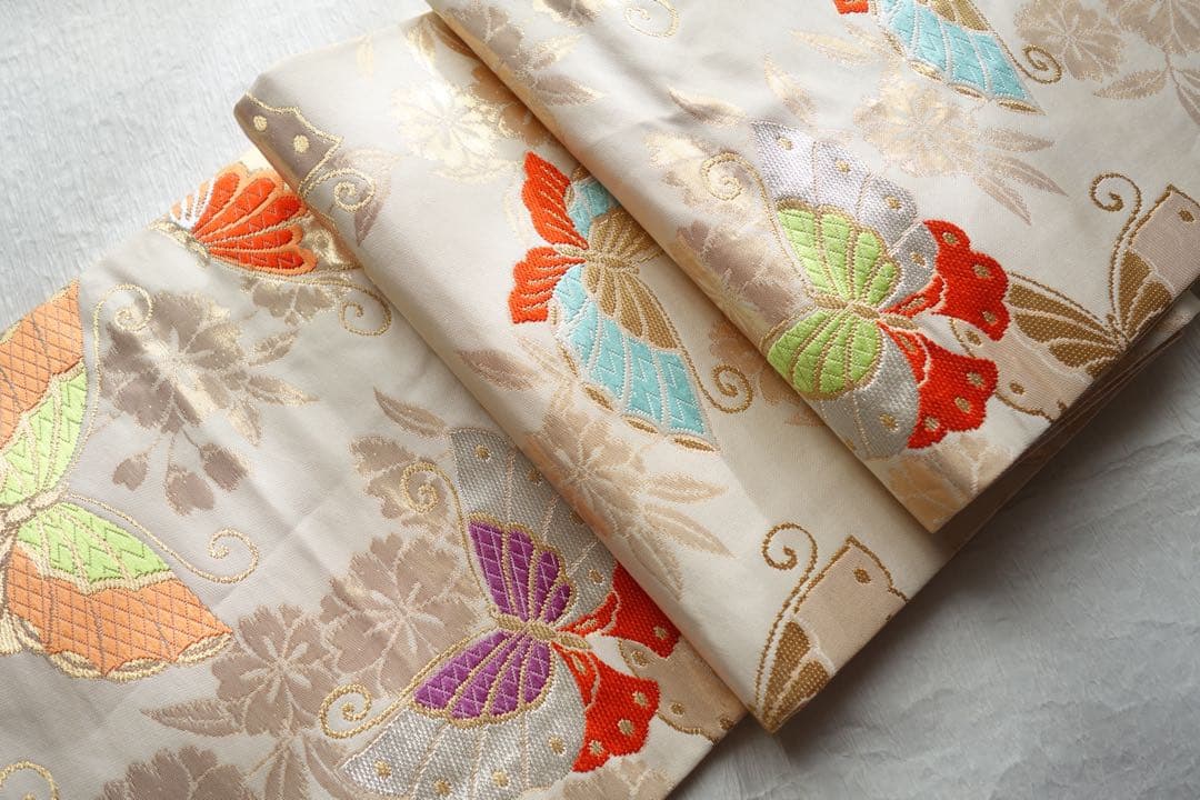 セット　総絞り　総刺繍　四つ身　七五三　着物　帯　長襦袢