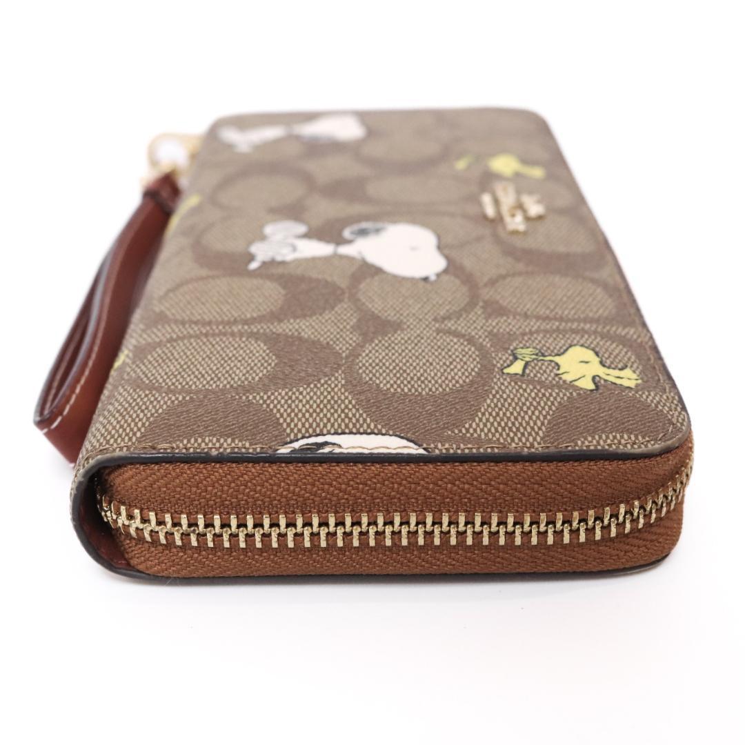 COACH ×PEANUTS　スヌーピー 長財布　シグネチャー　カーキマルチ
