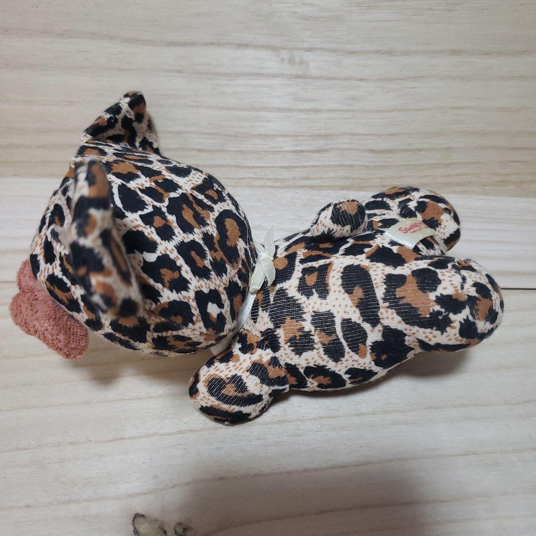 ハローキティ ヒョウ柄スタイとラトルセット