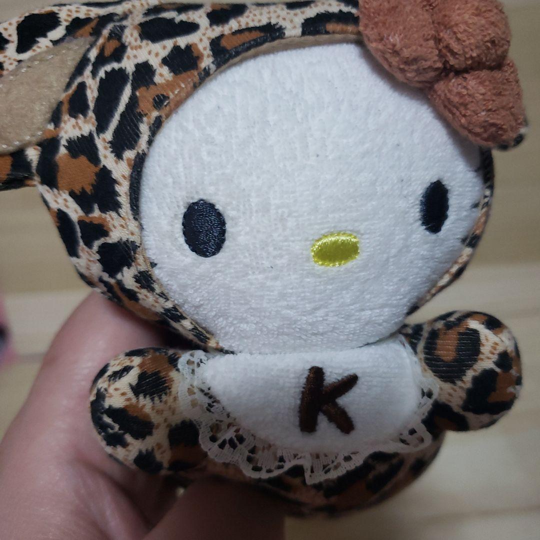 ハローキティ ヒョウ柄スタイとラトルセット