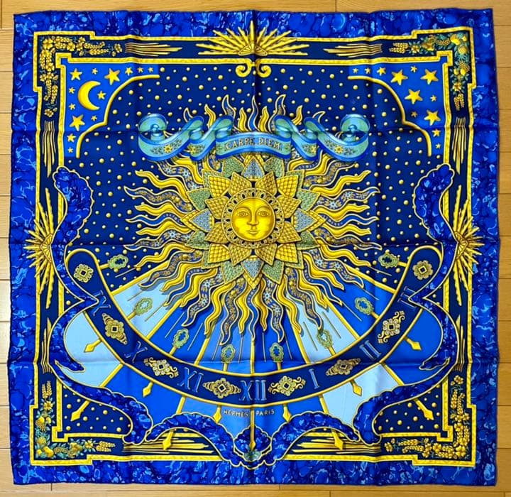 HERMES エルメス スカーフ カレ90 太陽 月 星 - メルカリ