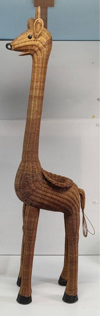 G1691 ラタン　特大籐編み キリン型 バスケット/プランターカバー