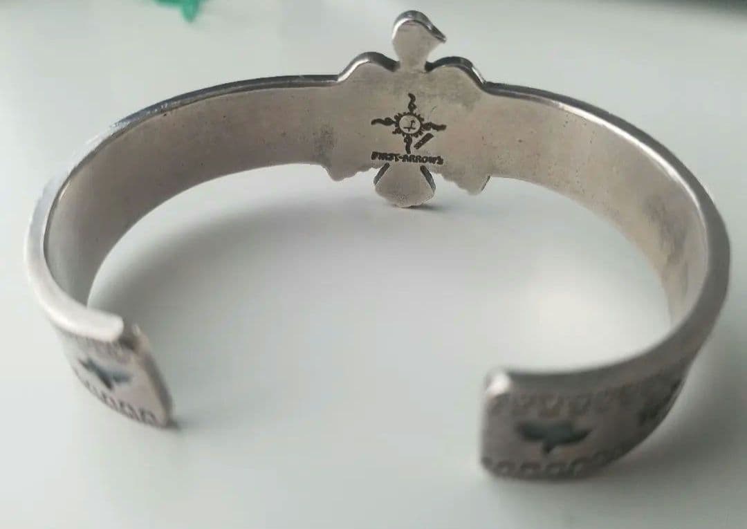 ファーストアローズ・ターコイズ付Thunderbirdバングル