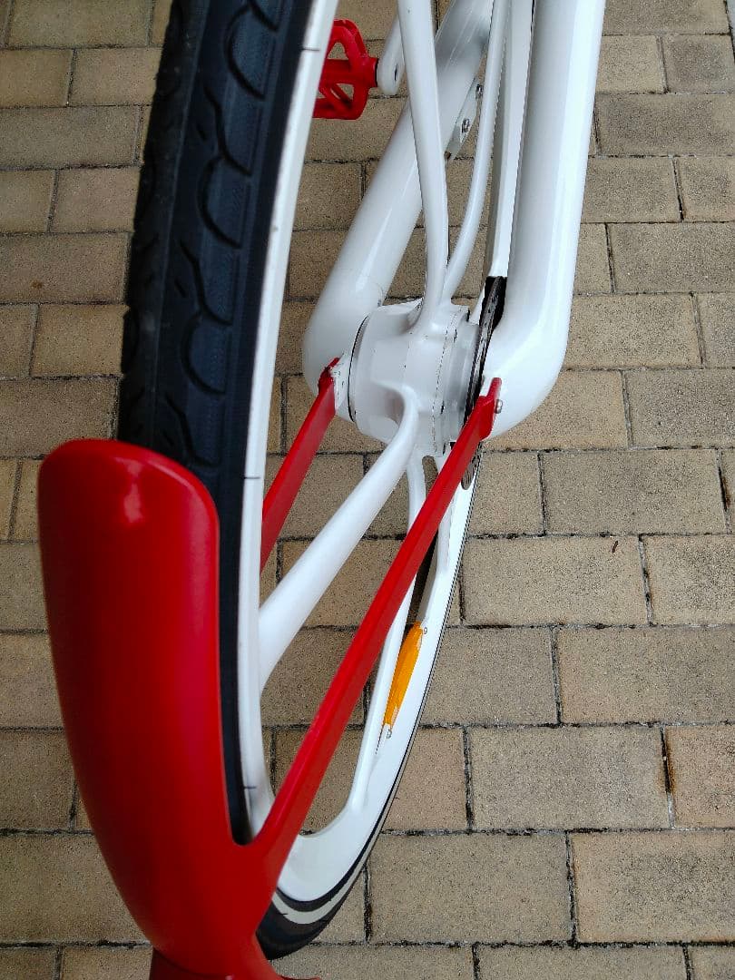 シンプルスタイリッシュ UMOCITYチェーンレスクロスバイク