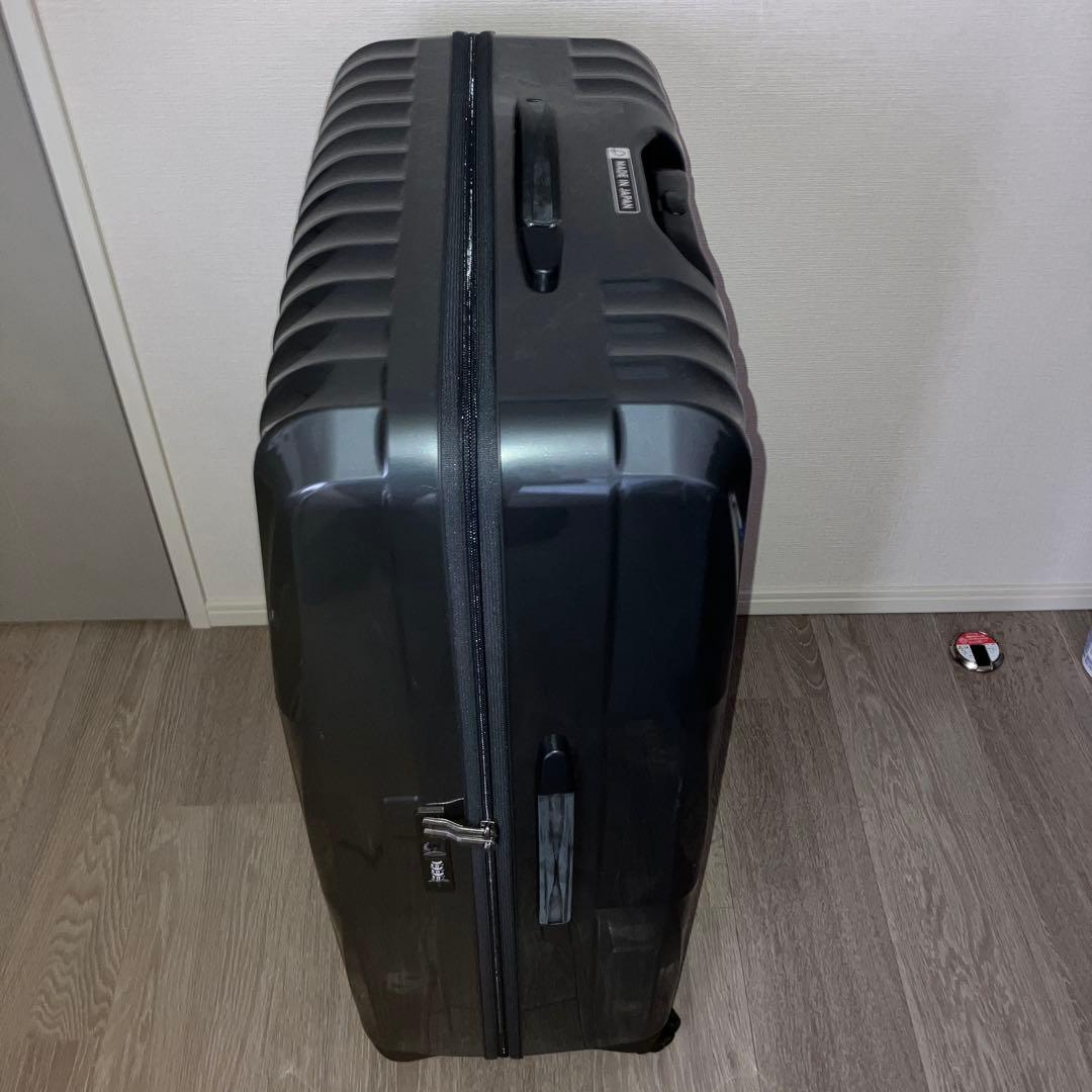 Plum_Shady リブデザイン ブラックキャリーケース