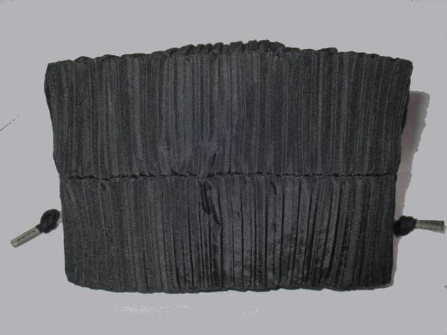 m21603★ISSEY MIYAKE★プリーツ巾着バッグポーチ