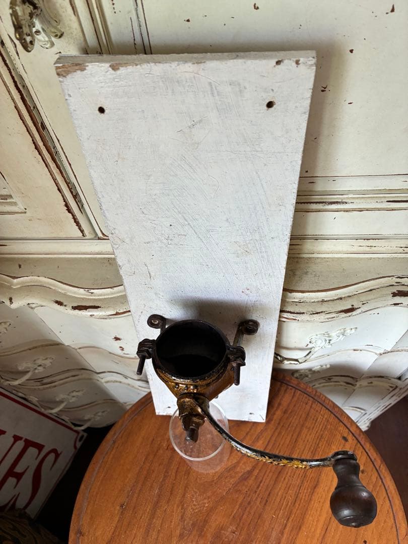 アンティーク　壁掛けコーヒーミル　グラインダー 本体のみ　金色100年　アメリカ