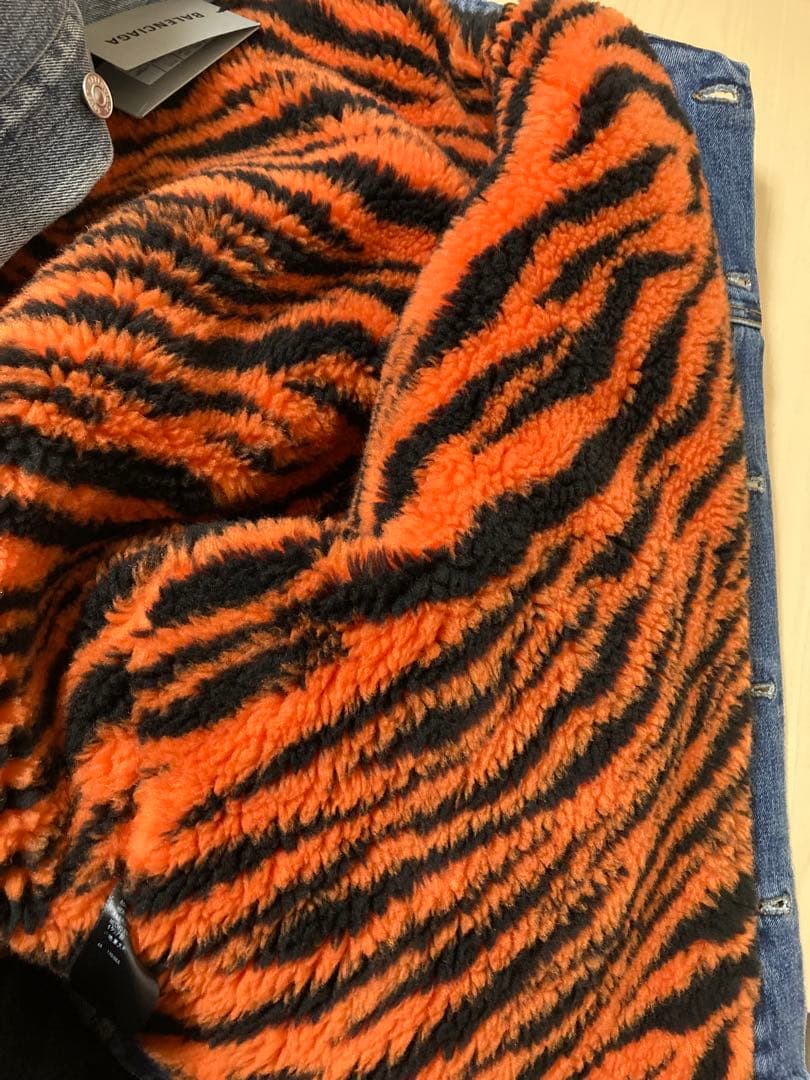 未使用 BALENCIAGA バレンシアガ デニム ジャケット タイガー ボア
